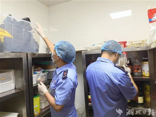 武漢市場監管云監督突擊探訪，保障酒店后廚衛生與會議安全